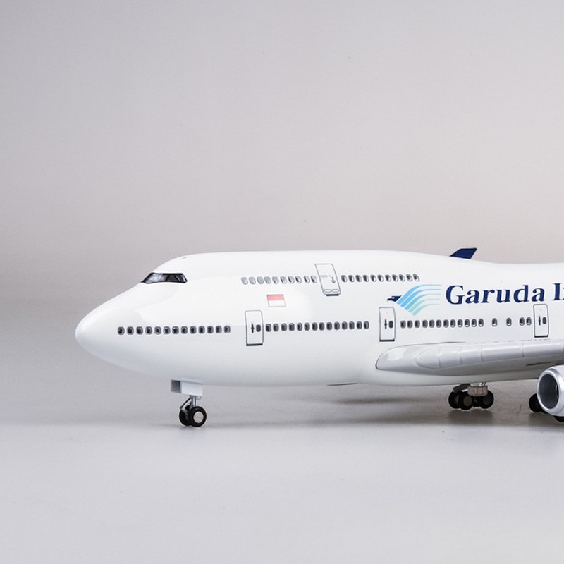 Model samolotu Garuda Indonesi – Model Kit Indonesia recenzja i cena