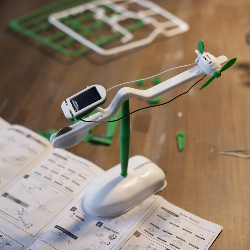 Zestaw robota zasilanego energ – Model Kit U Boat recenzja i cena
