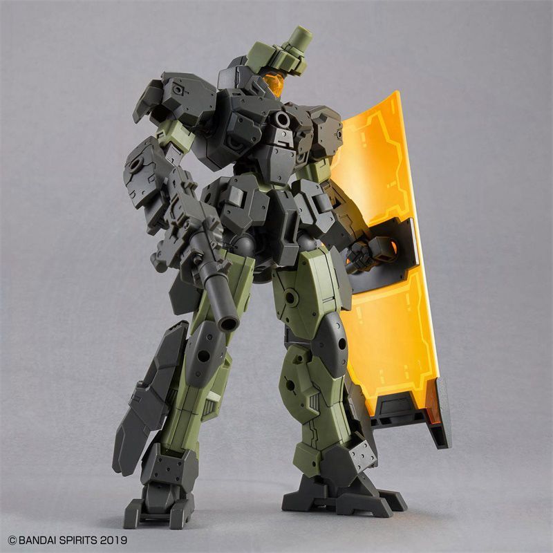 Oryginalny model do składania  – Model Kit Bandai 30 recenzja i cena